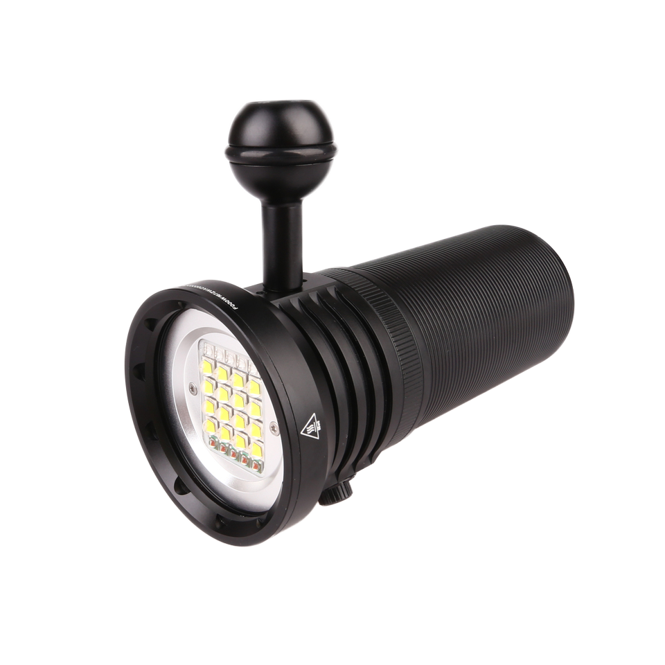 W167 Oplaadbare LED Duiklamp L - Photography Lighting Angles recensie en prijs